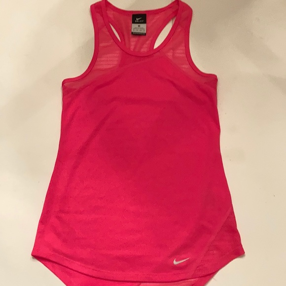Nike Tops - Nike Dri-Fit top